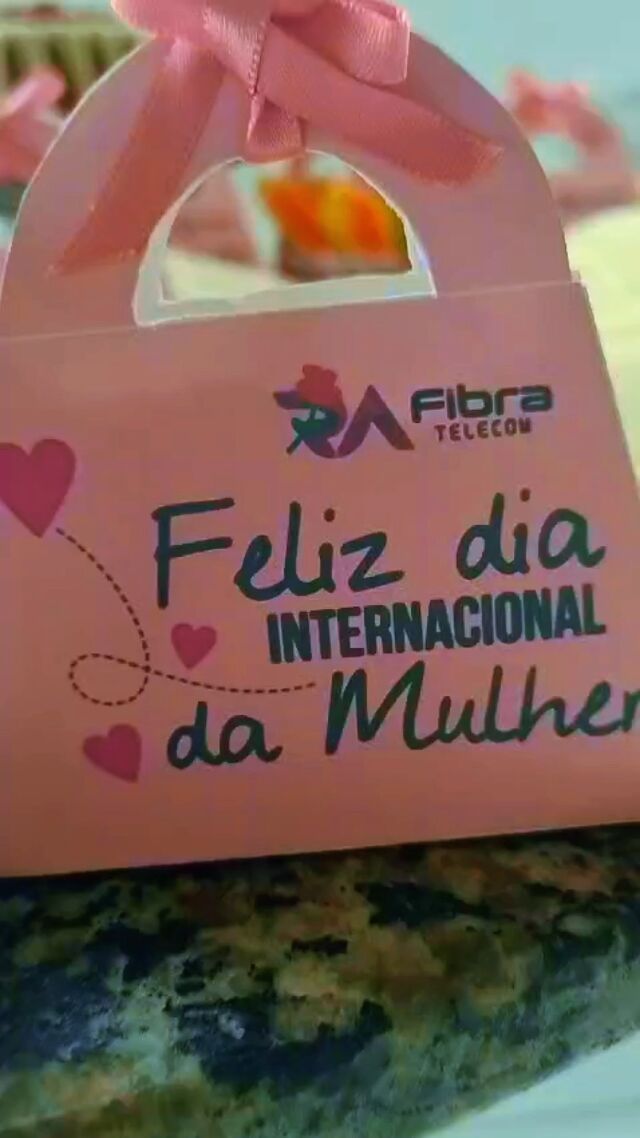 A R.A FIBRA realizou um café da manhã especial para todas as colaboradoras, como forma de homenagem ao dia Internacional das mulheres, comemorado no dia 08 de Março.

Além do reconhecimento, também uma forma de agradecer pela ternura, carinho e força demonstrada todos os dias.

Parabéns a todas as mulheres pelo seu dia Especial.